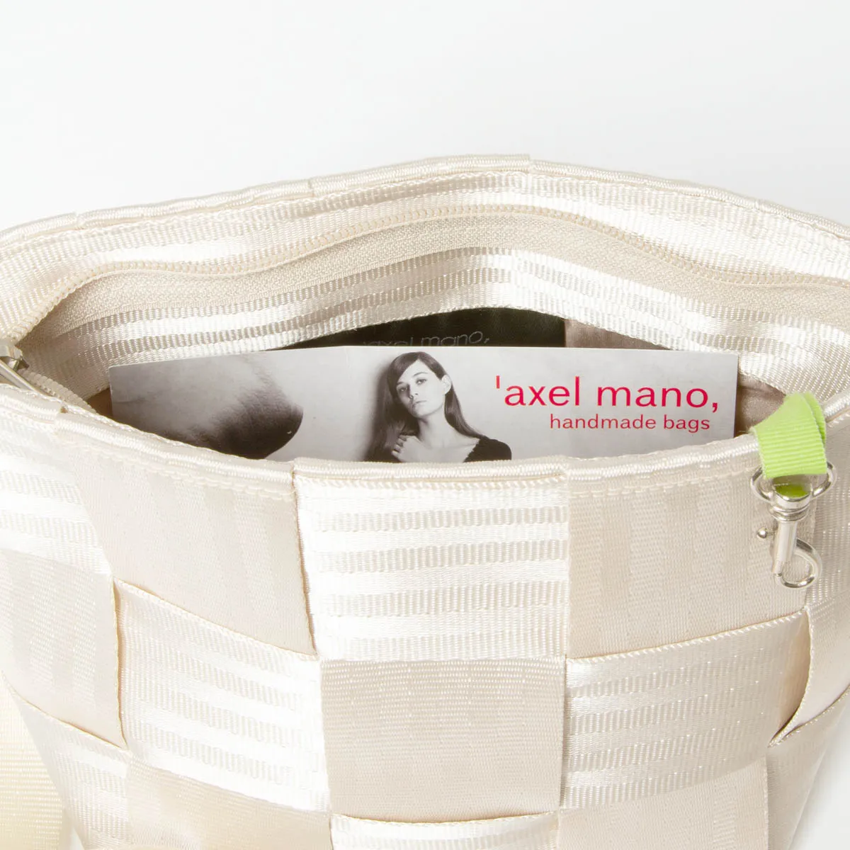 Axel Mano 30s Crossbody Bag - Champagne