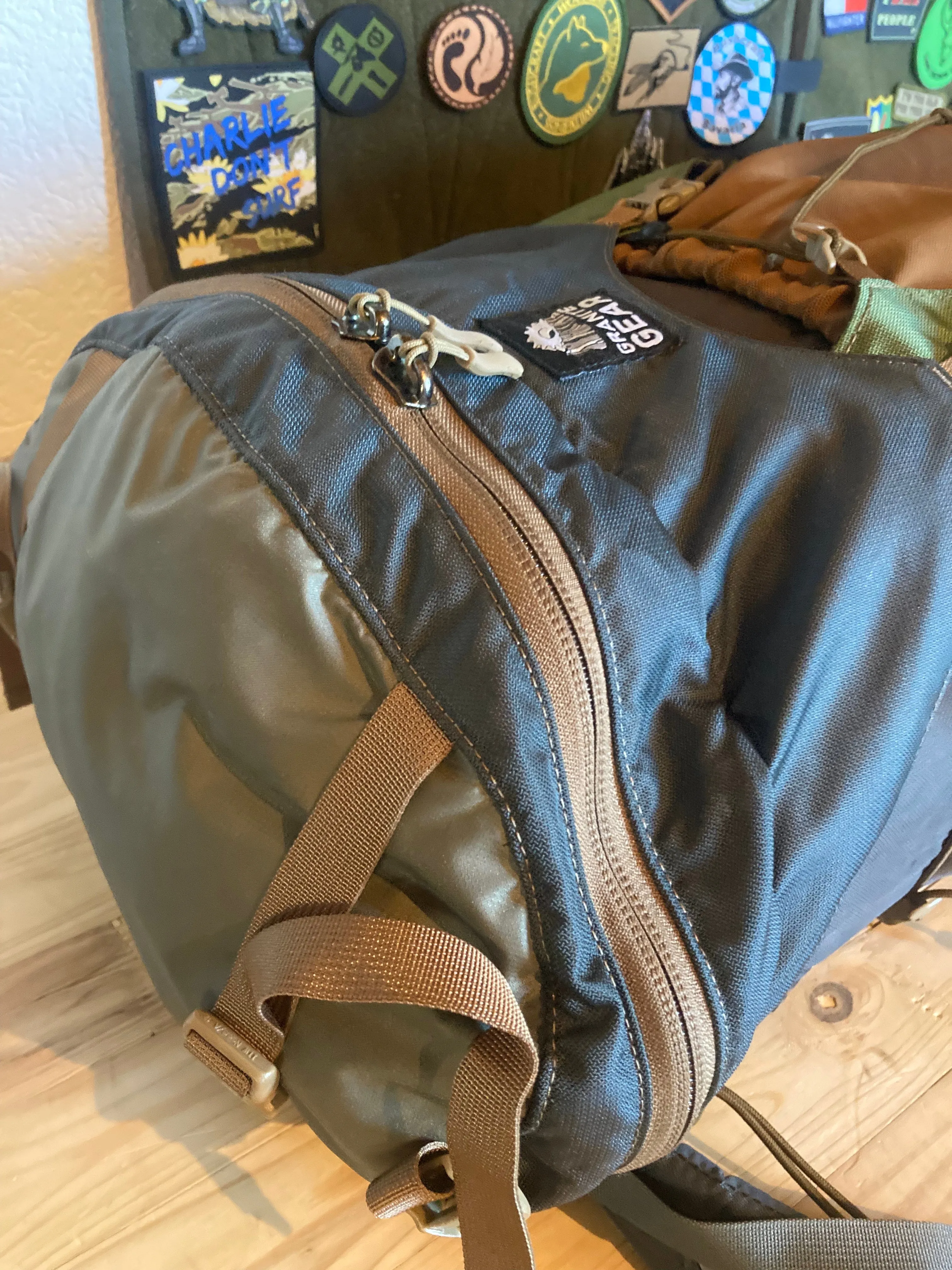 Backpack, Granite Gear Blaze AC 60 with LINELOC Lid Green / Brown / Grey