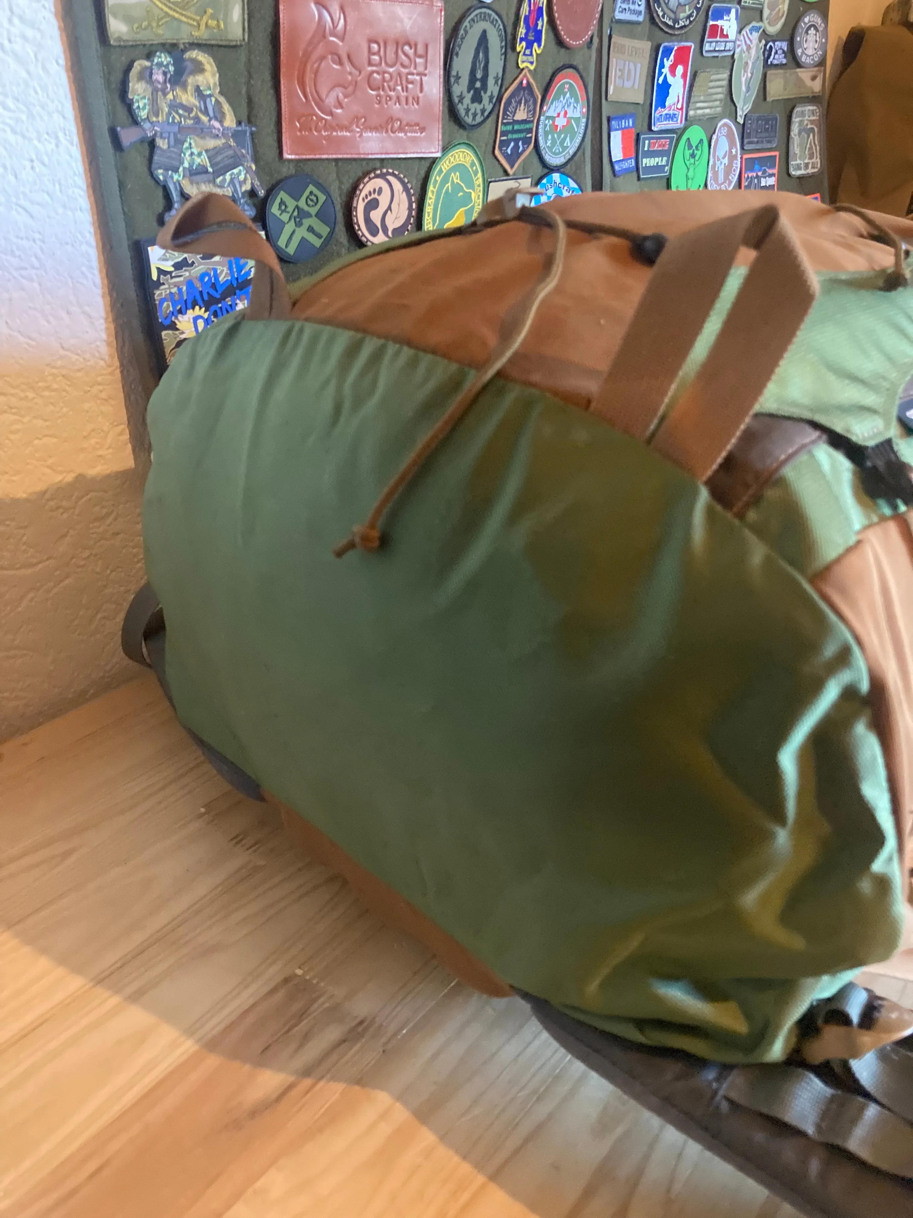 Backpack, Granite Gear Blaze AC 60 with LINELOC Lid Green / Brown / Grey