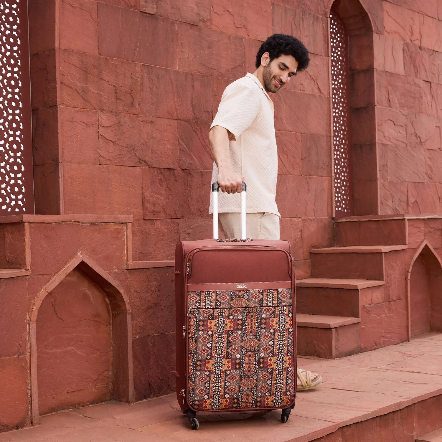 Banaras Elegance Avasa Trolley Bag