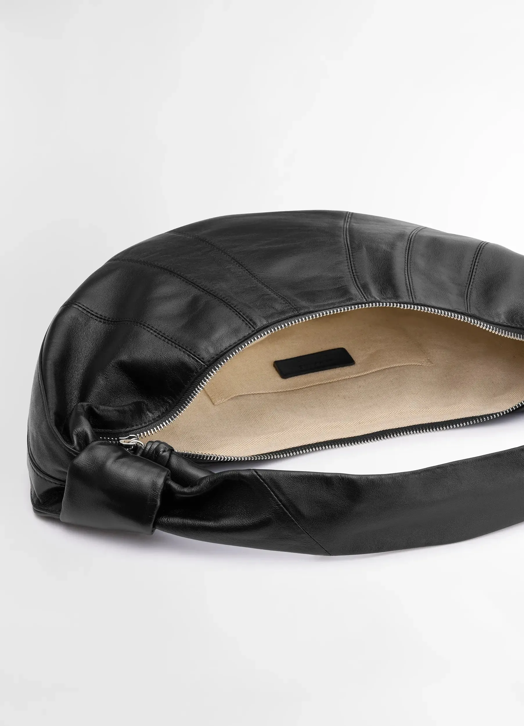 FORTUNE CROISSANT BAG