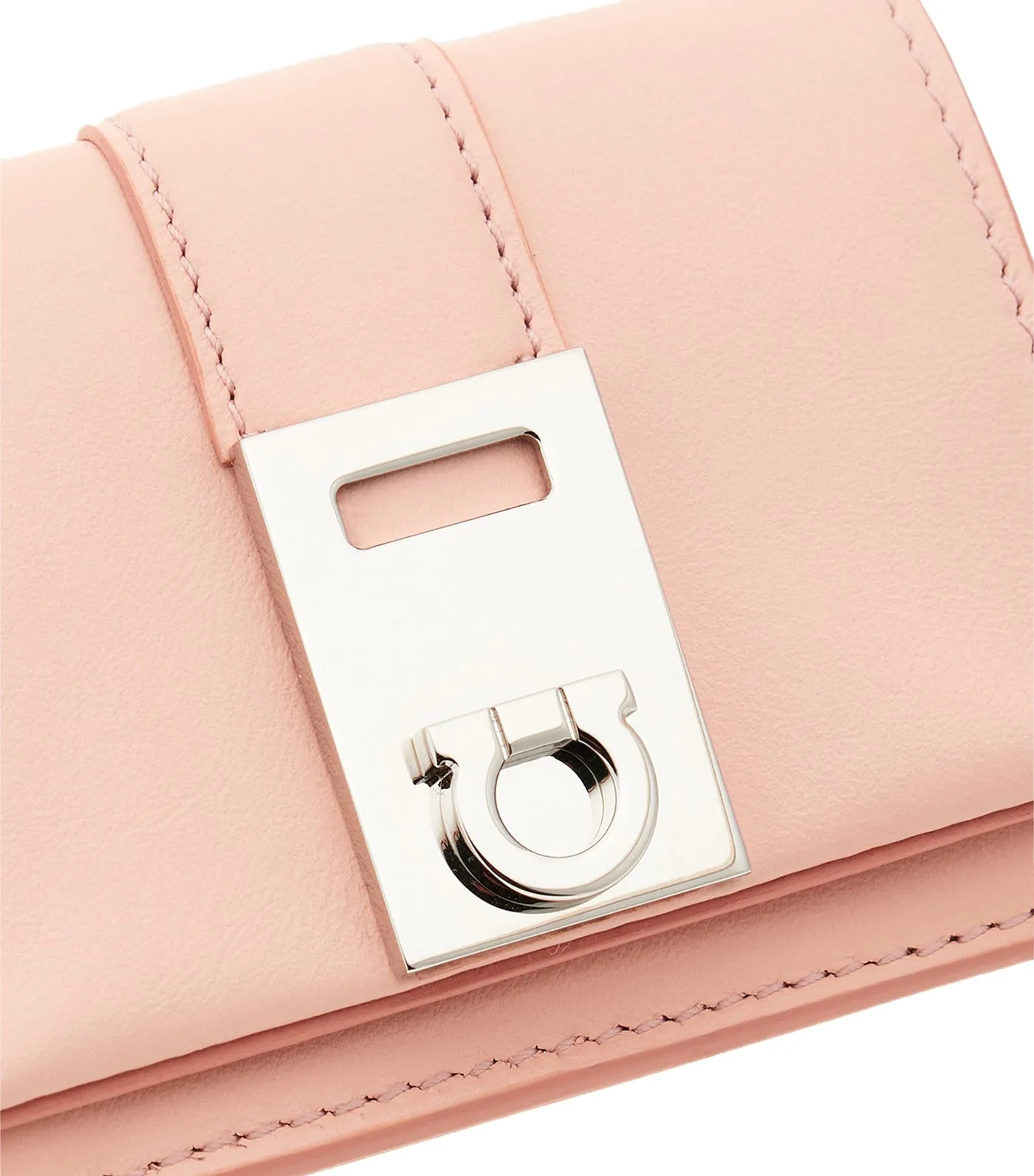 Hug Wallet with Shoulder Strap Nylund Pink