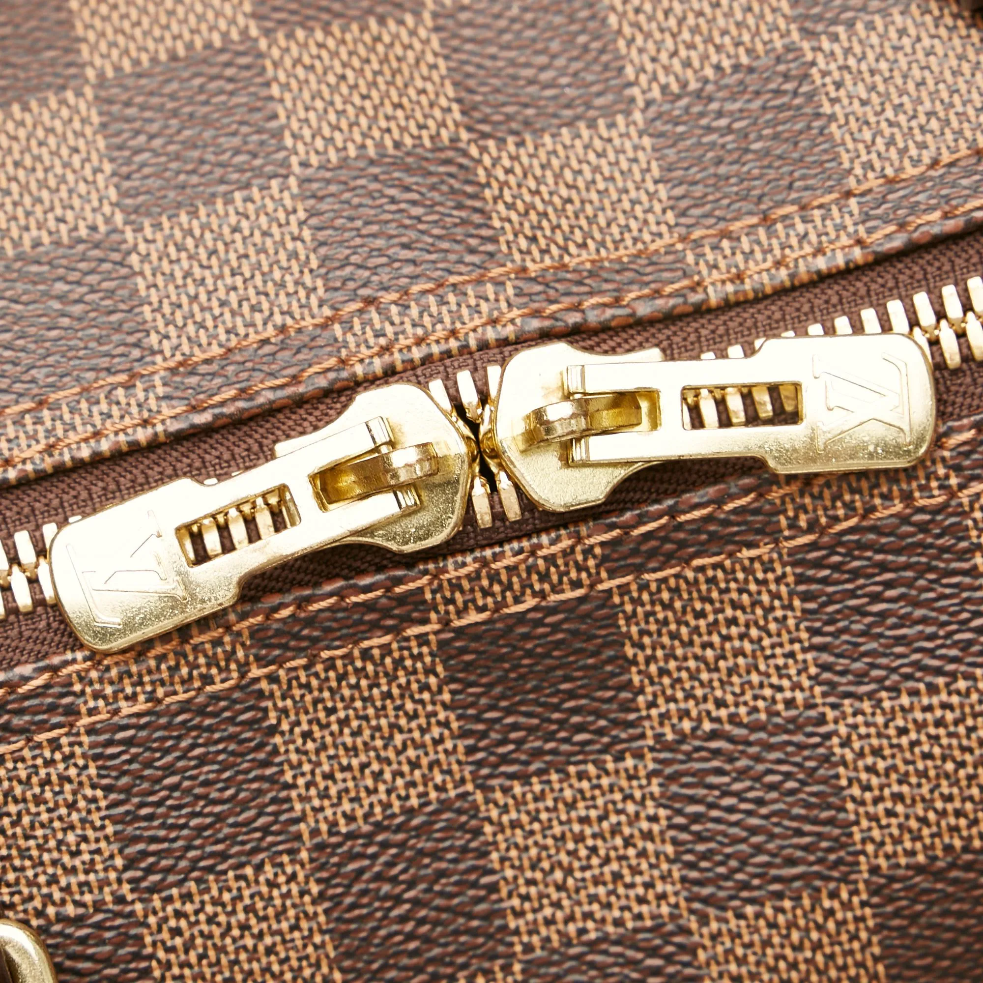 Louis Vuitton Damier Ebene Keepall Bandouliere 55 (SHG-36554)