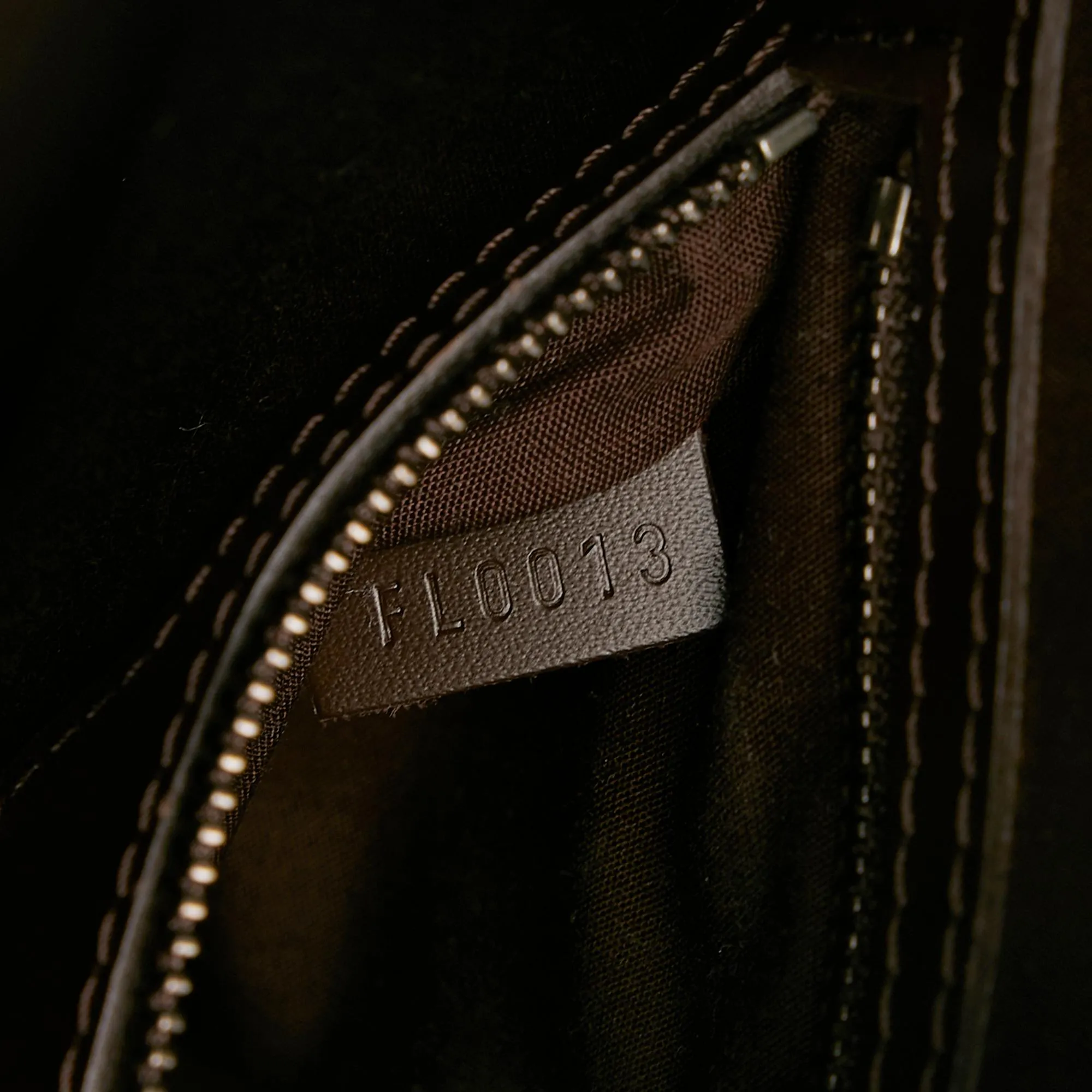 Louis Vuitton Epi Figari PM (SHG-Ob6hx0)