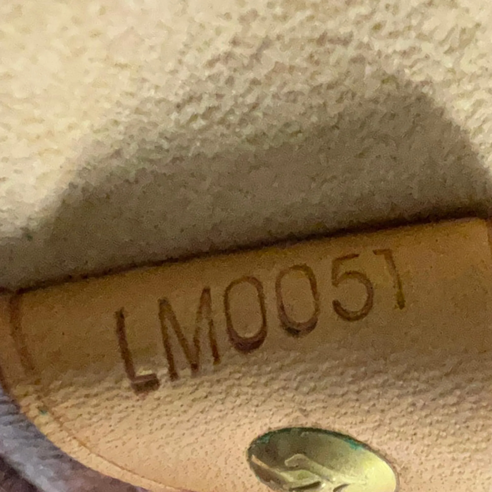 Louis Vuitton Monogram Luco (SHG-34278)