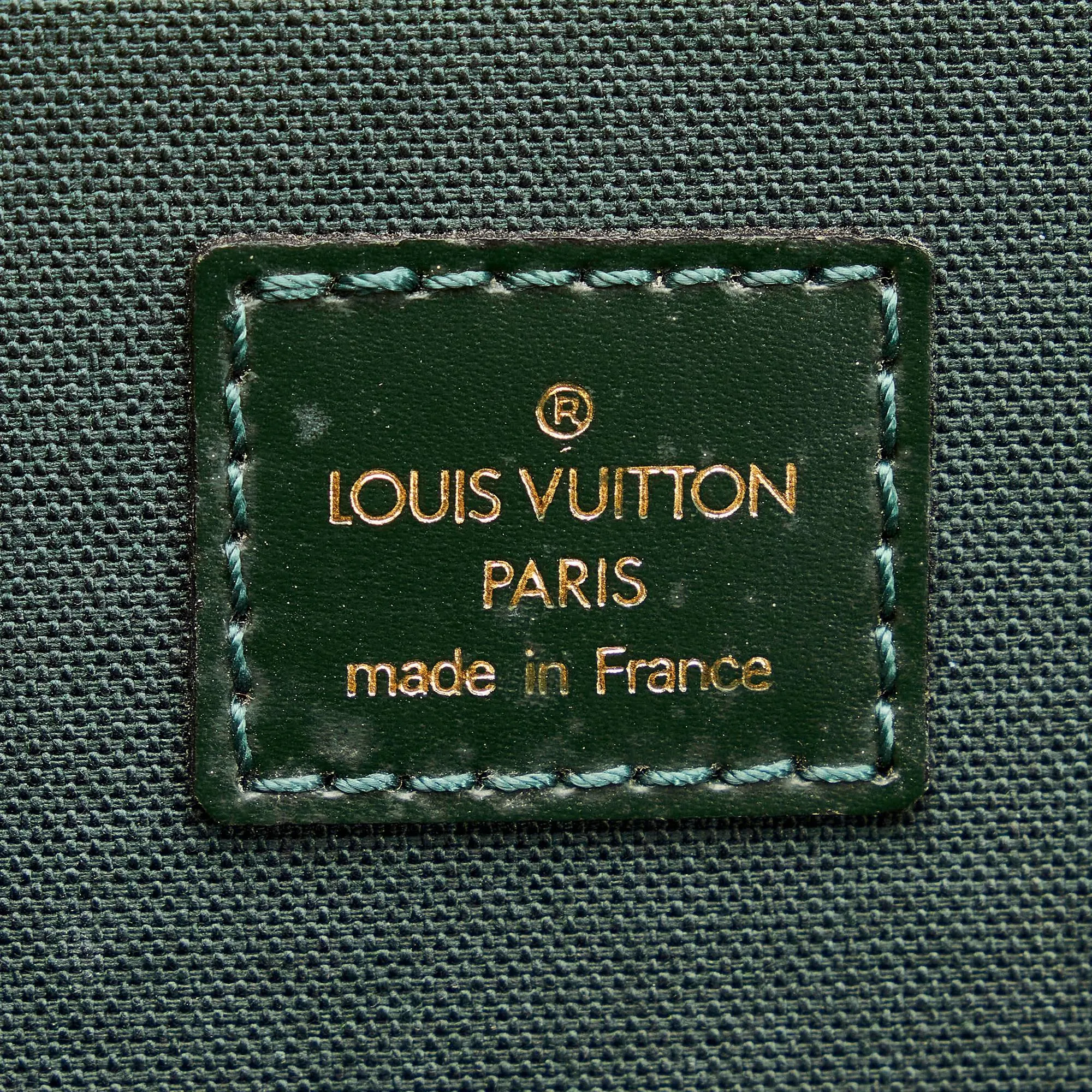 Louis Vuitton Taiga Porte Ordinateur Odessa (SHG-33894)