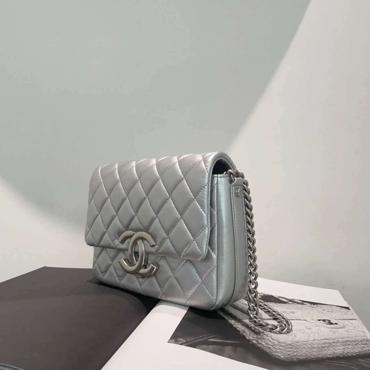 Preloved Chanel Metallic Lambskin Quilted Mini Flap Bag - Silver Mini Bag