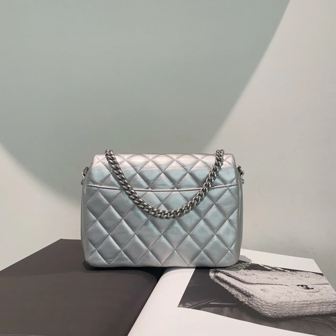 Preloved Chanel Metallic Lambskin Quilted Mini Flap Bag - Silver Mini Bag