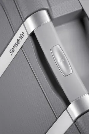 Samsonite S'Cure 69cm Medium 4 Wheel Spinner Suitcase